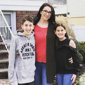 Meet your Posher, Robin